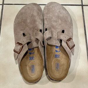 Birkenstock Boston Soft Footbed Suede Clog size 38 (7 - 7.5)